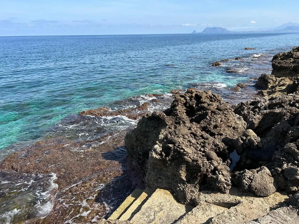 Addaura Reef Apartment - Accesso Privato Al Mare باليرمو إيطاليا